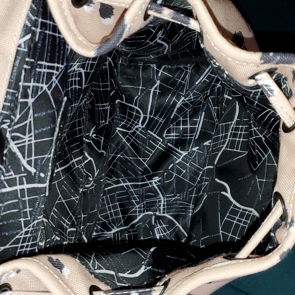 State Backpack - Picture 6 of 10